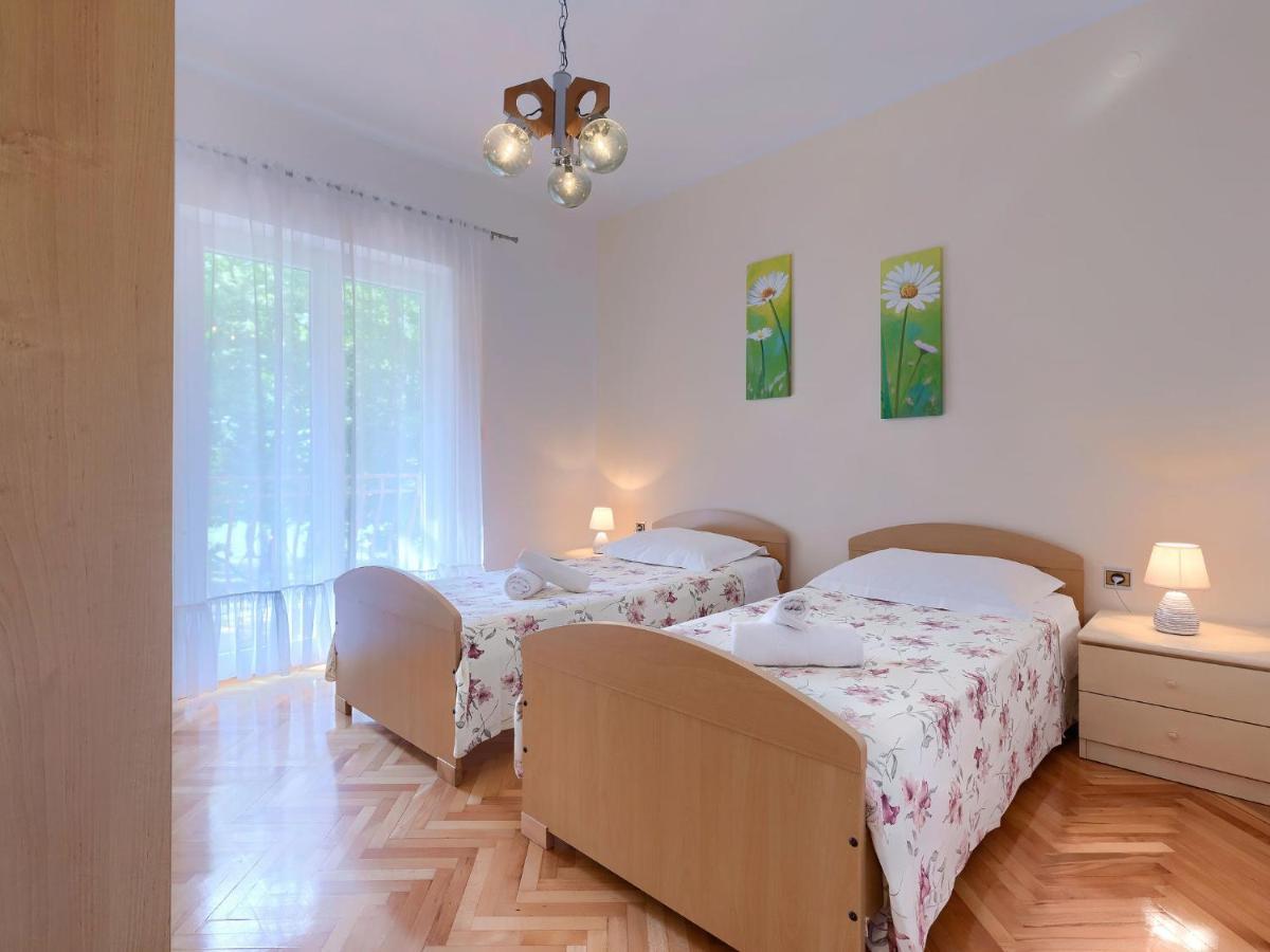 Apartment Macini - Roj465 By Interhome Zminj ภายนอก รูปภาพ